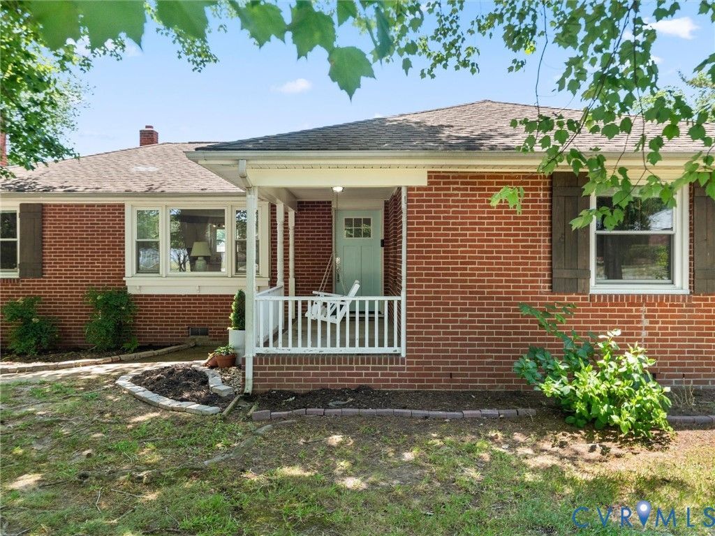 4401 Dudley Drive, Chester, VA 23831 Main Photo