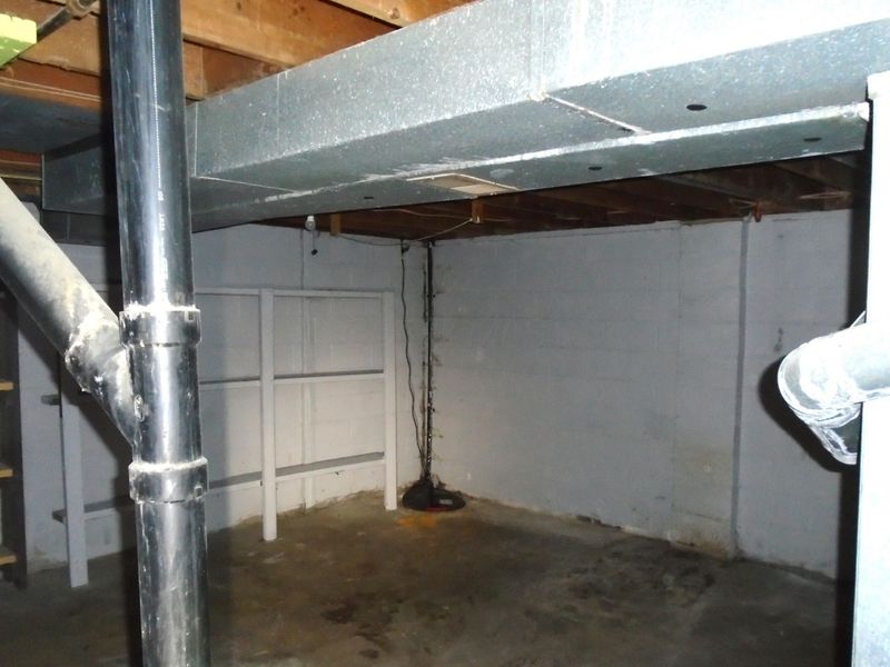 617 Simbury Street, Unit D-8, Columbus, OH 43228 Photo 17