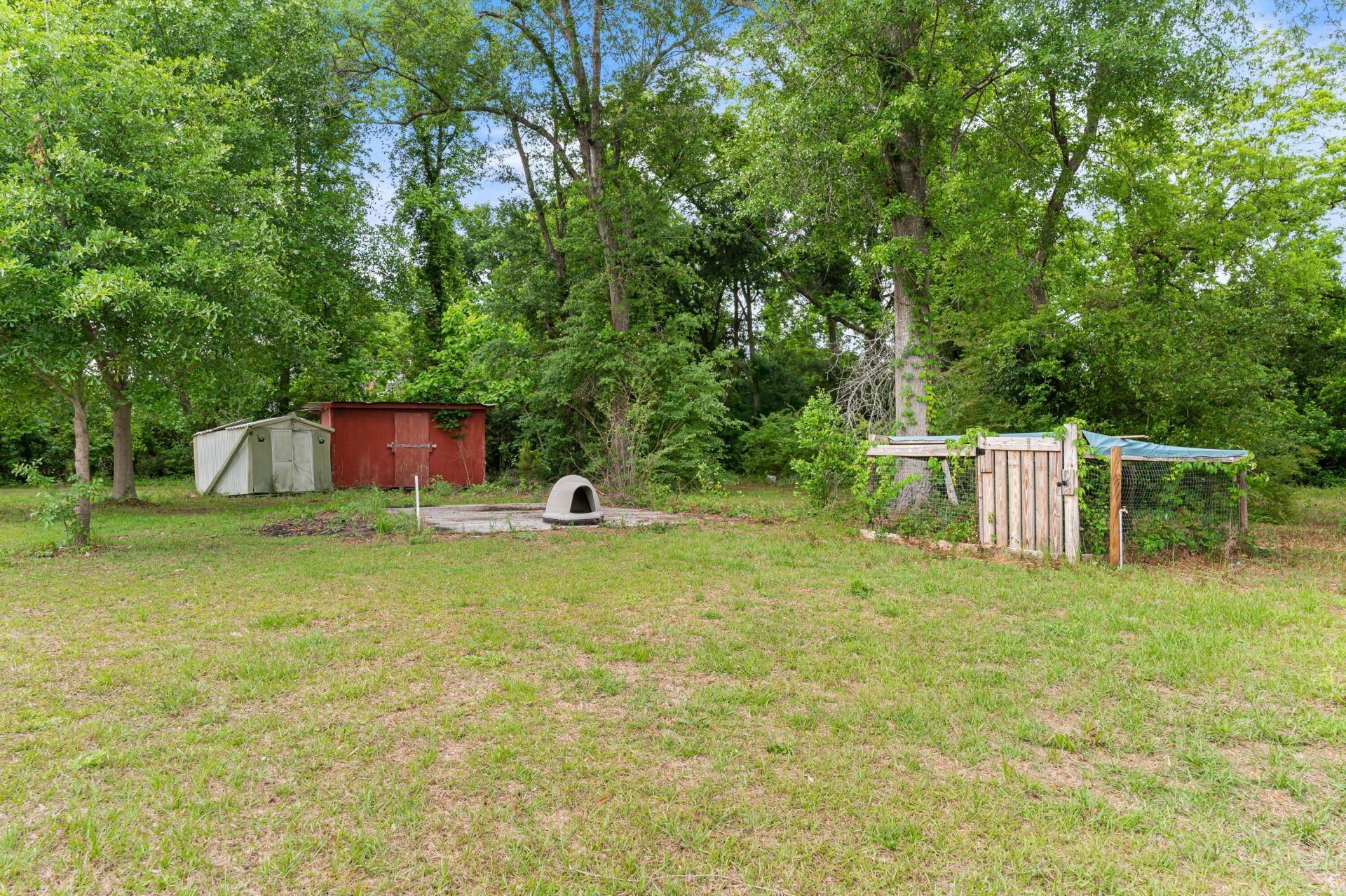 610 Ott Street Photo 25
