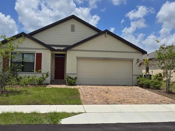 528 Seafoam Circle, Fort Pierce, FL 34945