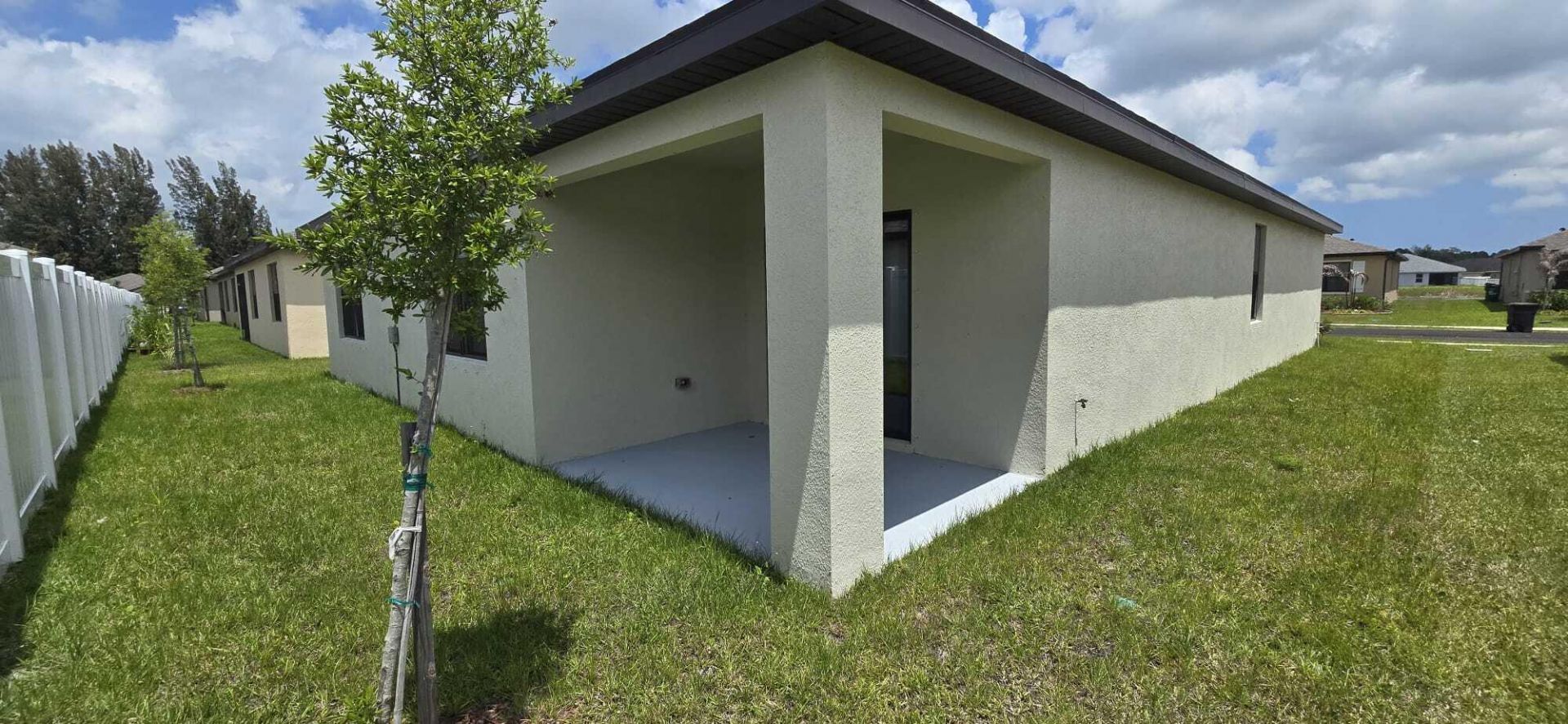 528 Seafoam Circle, Fort Pierce, FL 34945 Photo