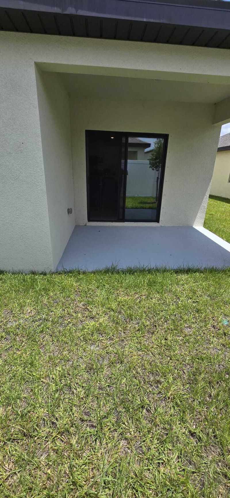 528 Seafoam Circle, Fort Pierce, FL 34945 Photo