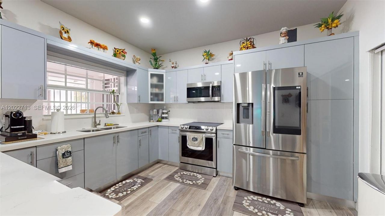 357 W 44th St , Hialeah, FL 33012 Photo