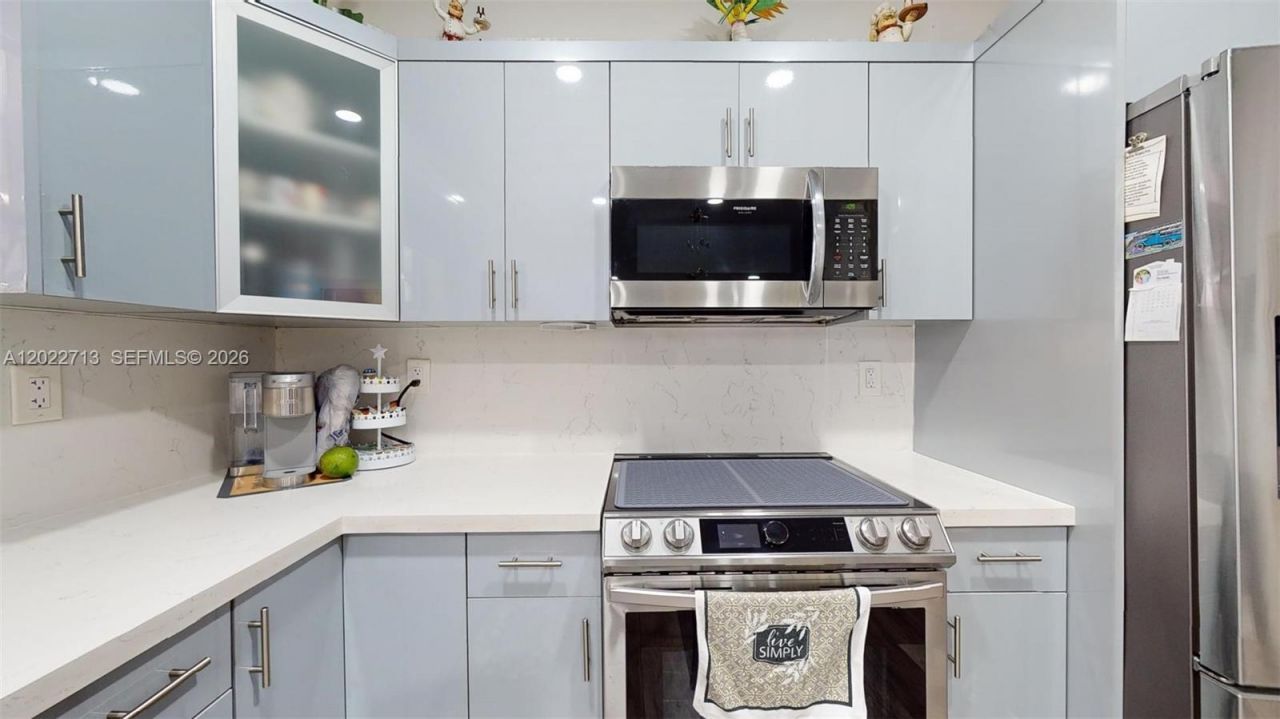 357 W 44th St , Hialeah, FL 33012 Photo
