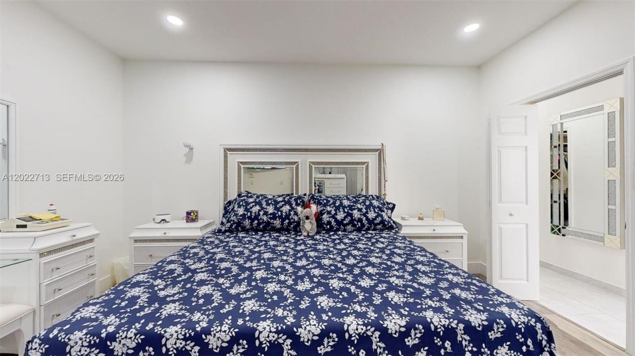 357 W 44th St , Hialeah, FL 33012 Photo