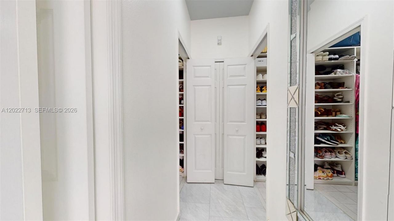 357 W 44th St , Hialeah, FL 33012 Photo