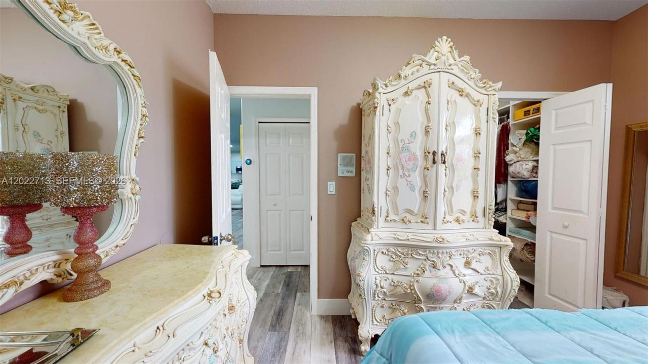 357 W 44th St , Hialeah, FL 33012 Photo