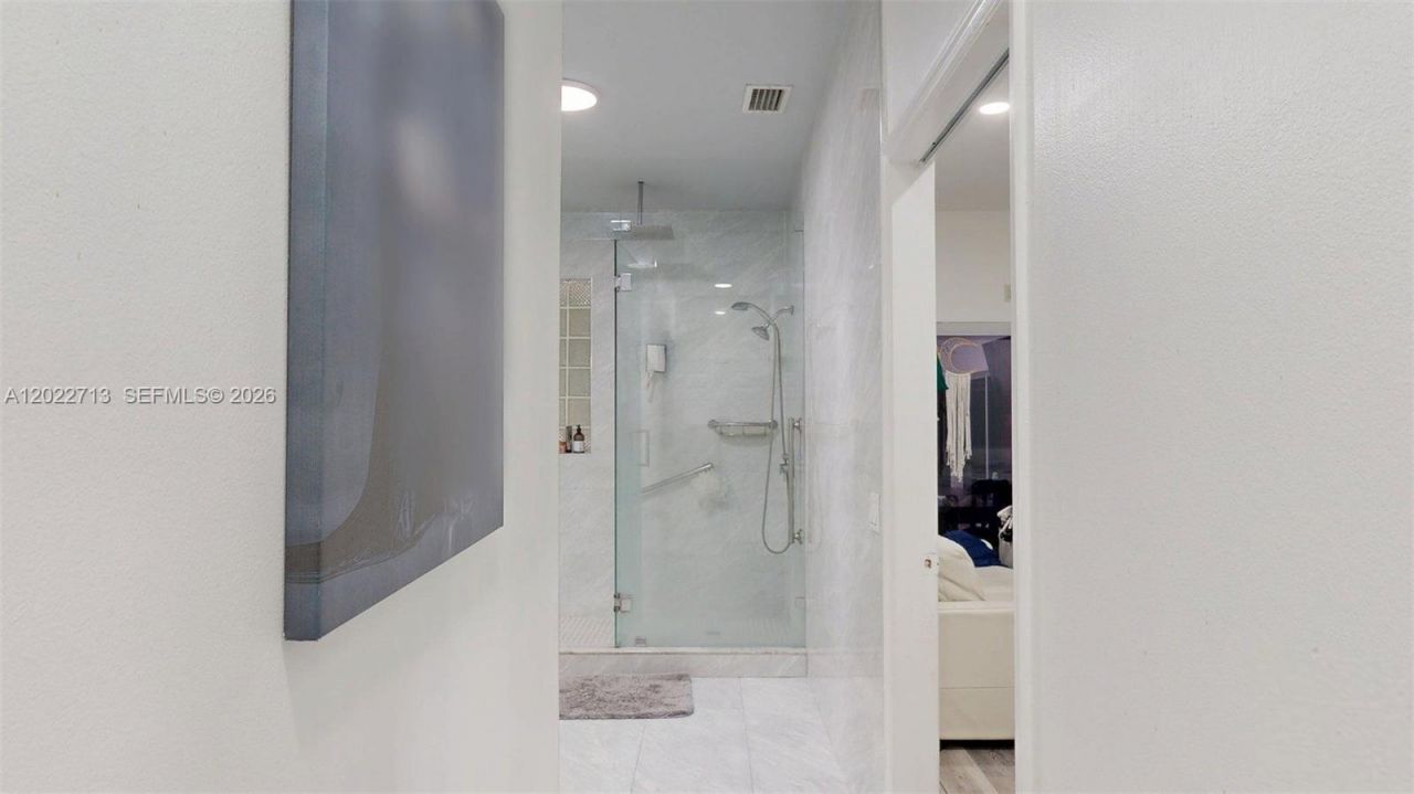 357 W 44th St , Hialeah, FL 33012 Photo