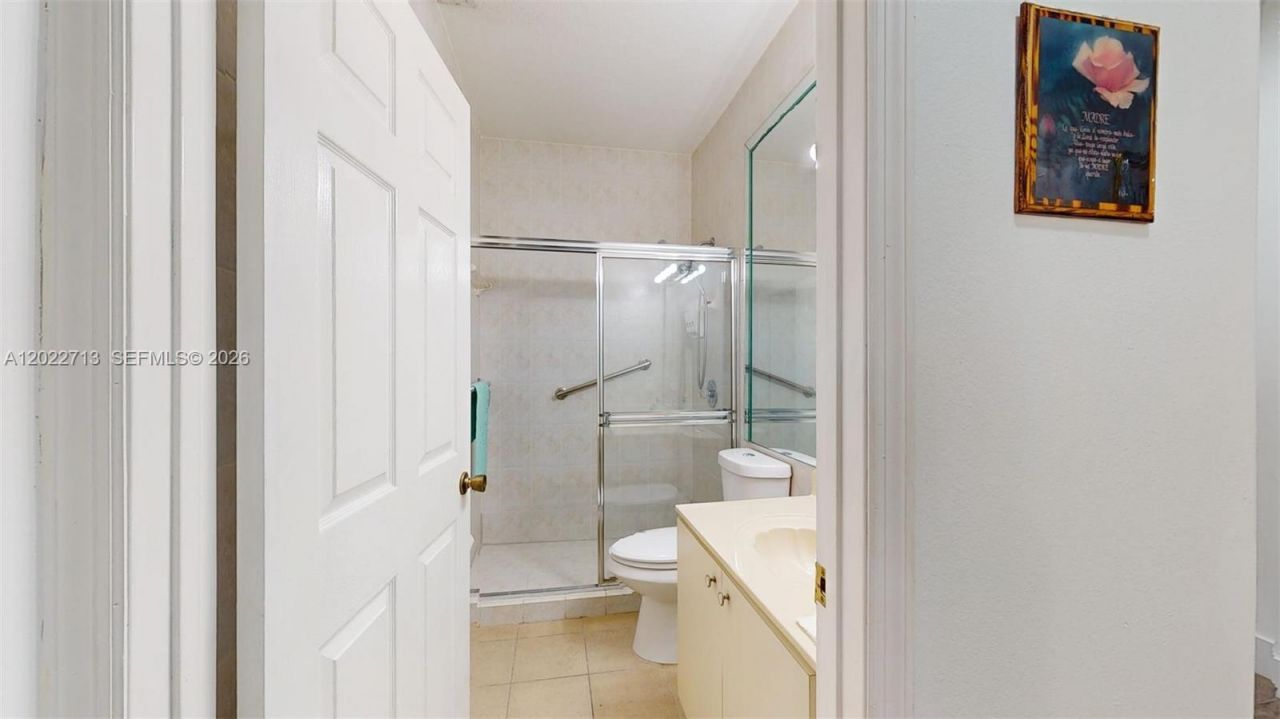 357 W 44th St , Hialeah, FL 33012 Photo