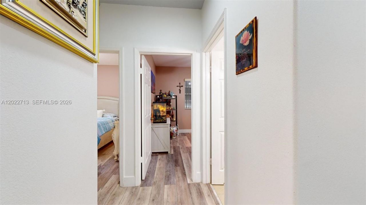 357 W 44th St , Hialeah, FL 33012 Photo