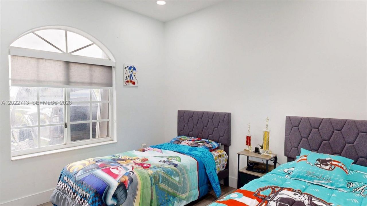 357 W 44th St , Hialeah, FL 33012 Photo