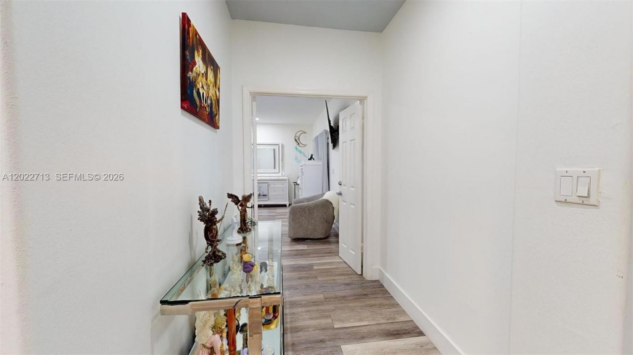 357 W 44th St , Hialeah, FL 33012 Photo