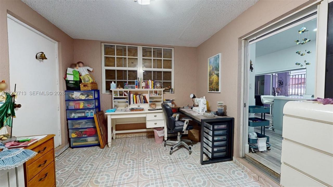357 W 44th St , Hialeah, FL 33012 Photo