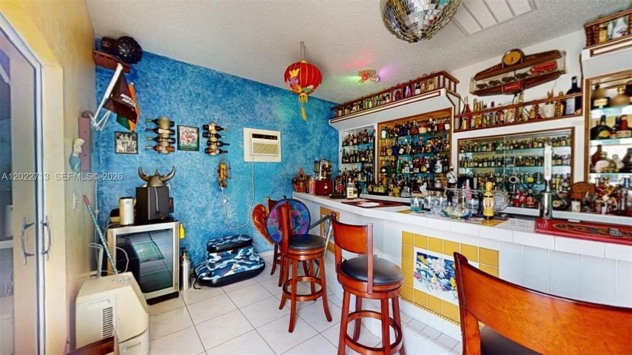 357 W 44th St , Hialeah, FL 33012 Photo