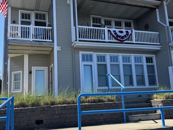 59 Arthur Street, Manistee, MI 49660