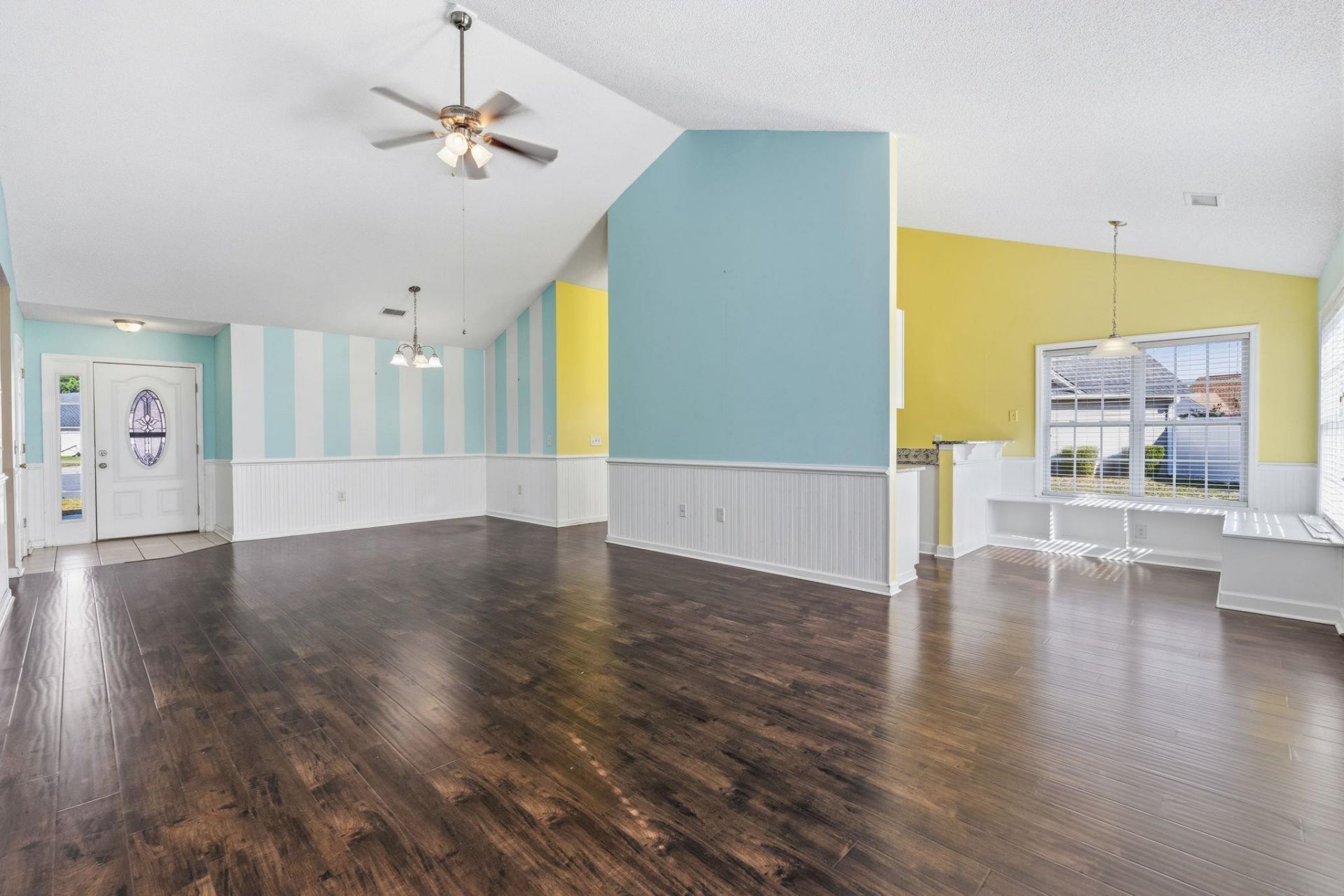 8224 Autumn Pond Ct. Photo 13