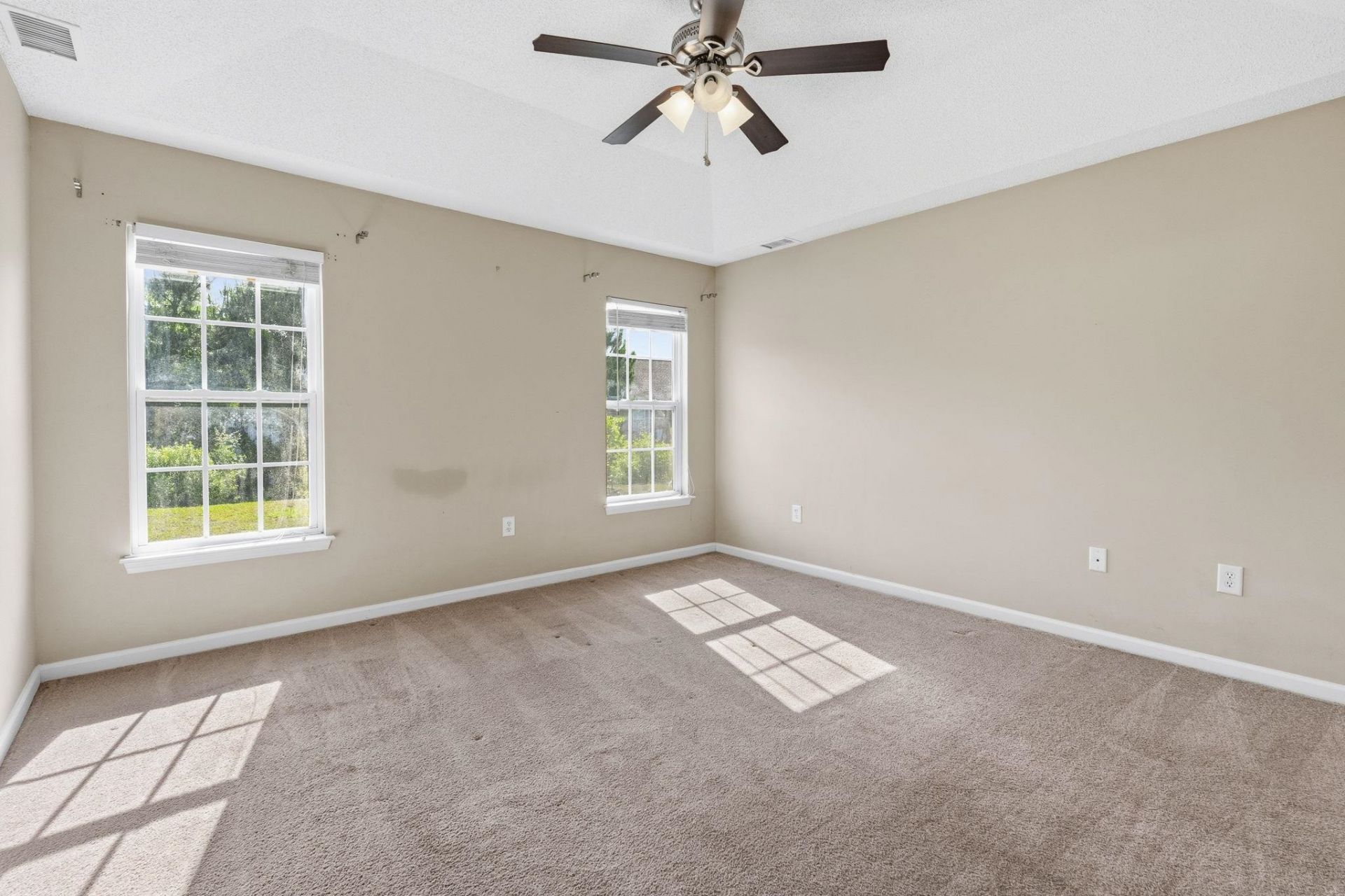 8224 Autumn Pond Ct. Photo 16