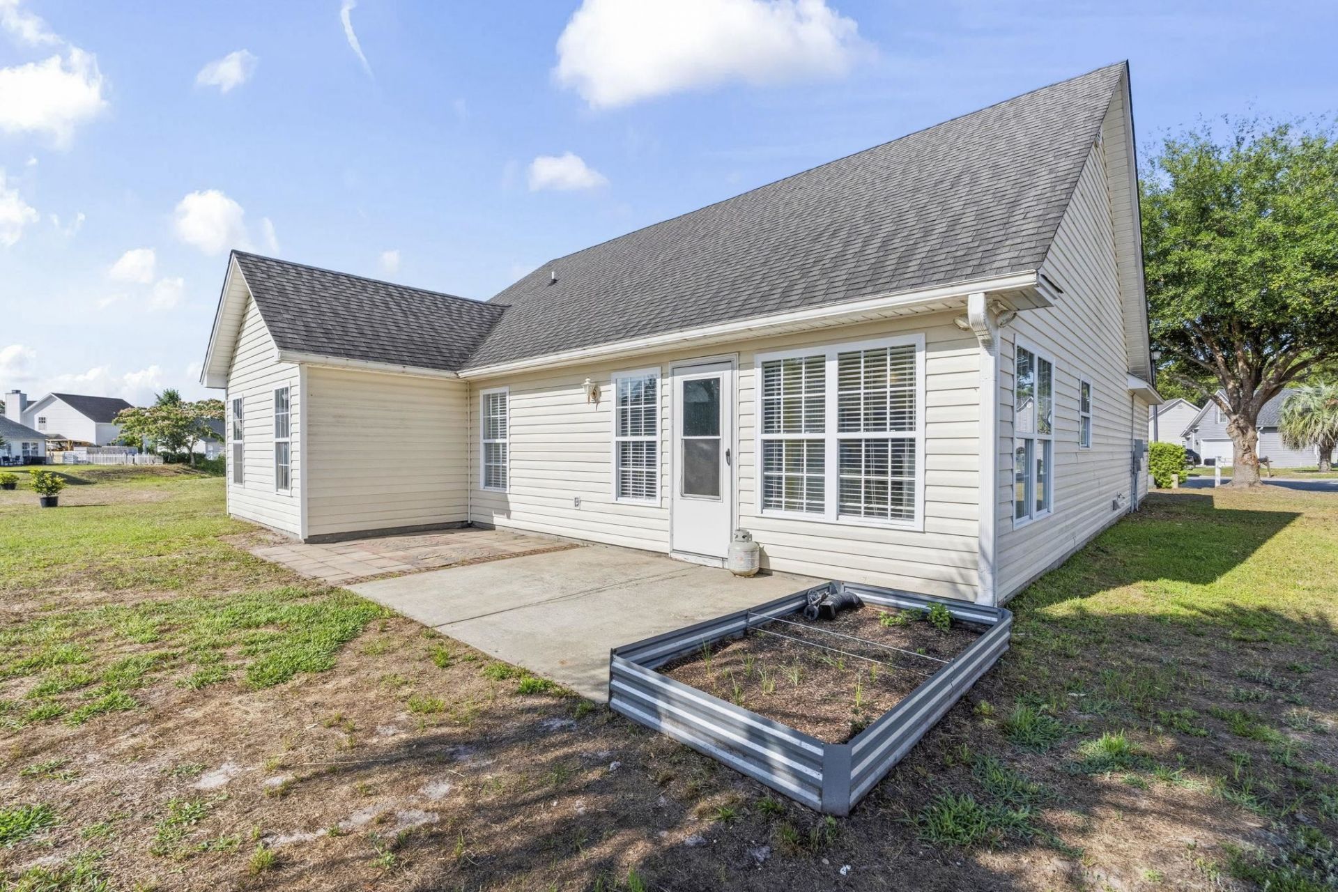 8224 Autumn Pond Ct. Photo 26