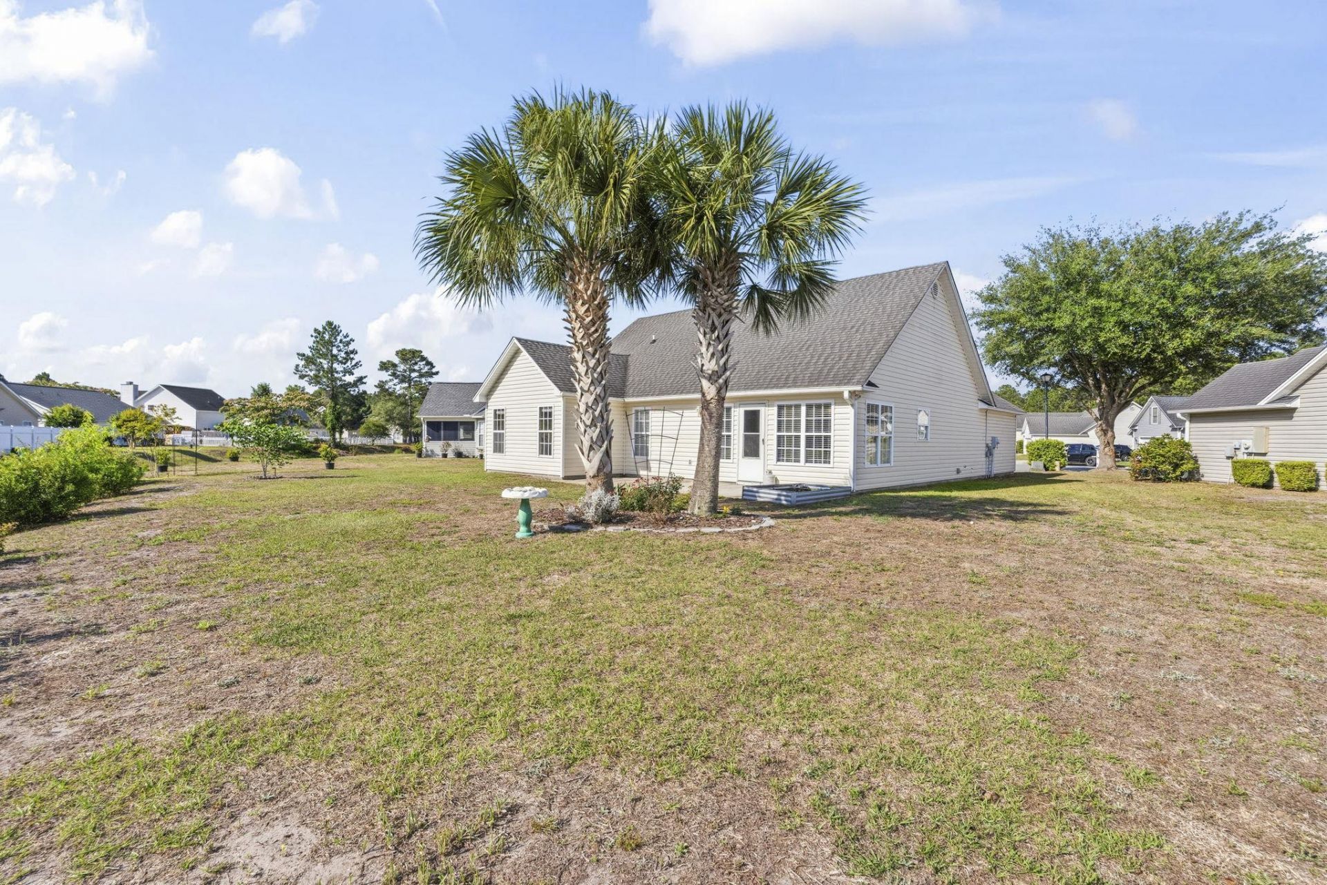 8224 Autumn Pond Ct. Photo 27