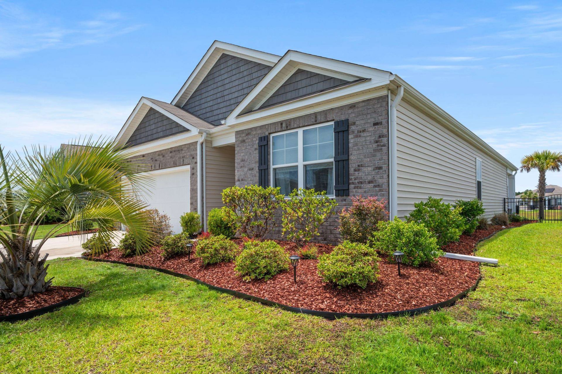 2628 Ophelia Way Photo 4