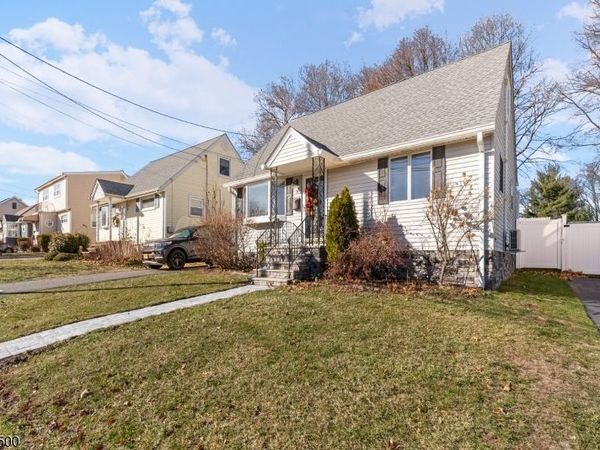 22 Runyon Rd, Clifton, NJ 07013