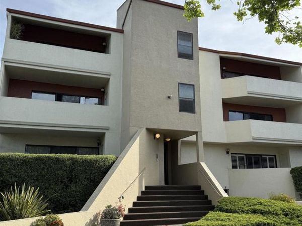 2515 Central, Unit 102, Alameda, CA 94501