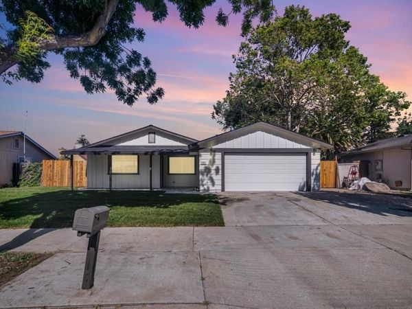 101 Recht Street, Hollister, CA 95023