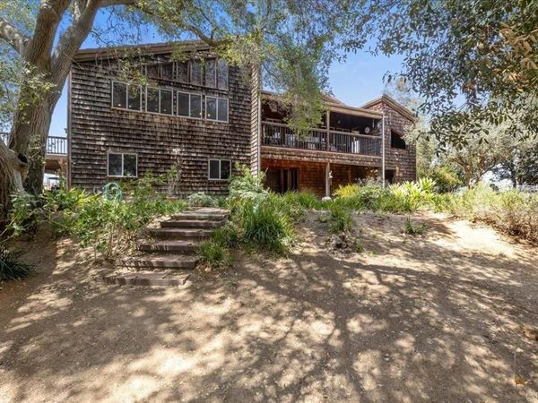 28425 Thundernut Ln, Valley Center, CA 92082
