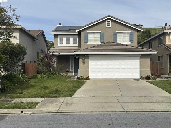 25806 Clear Springs Ct, Castro Valley, CA 94552