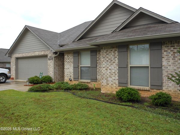 708 Lexington Drive, Florence, MS 39073