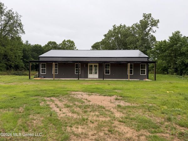 2405 Pleasant Hill Road, Nesbit, MS 38651