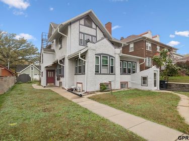 1738 S 32Nd Avenue , Omaha, NE 68105