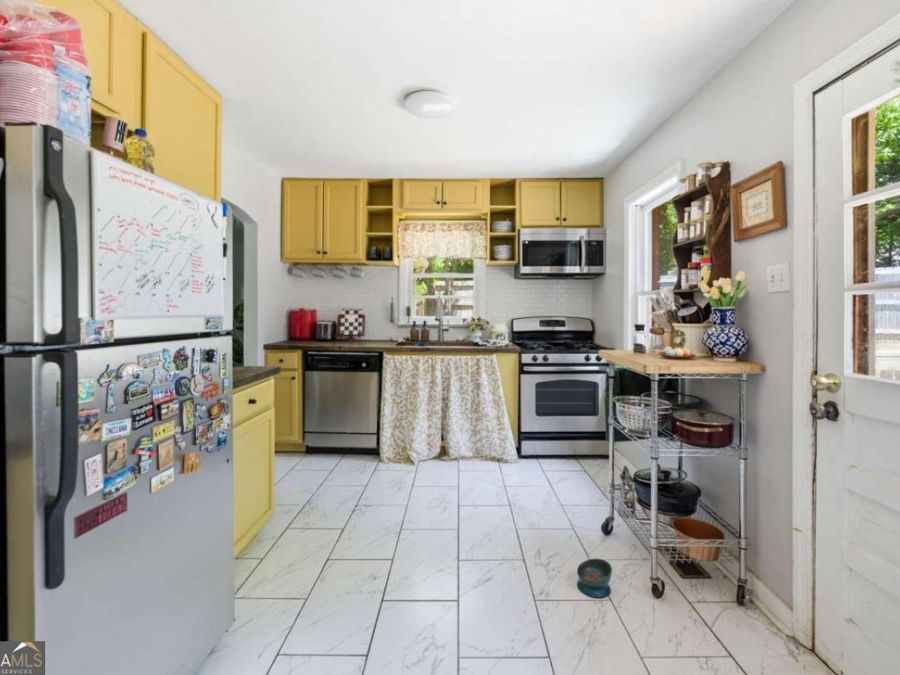 Property Image 16