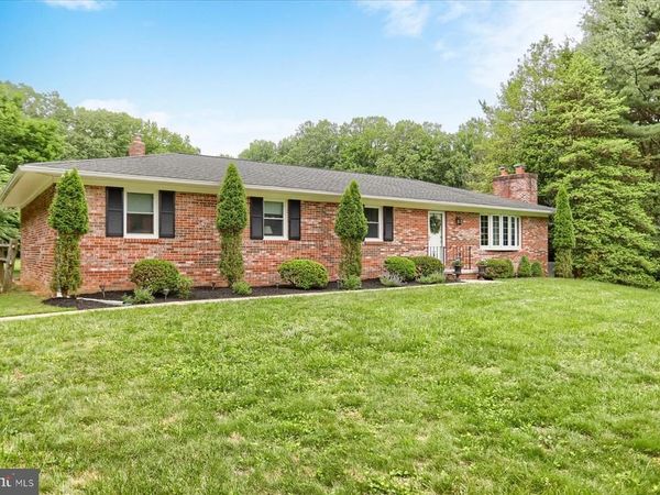9 QUAIL WOOD COURT , PARKTON, MD 21120
