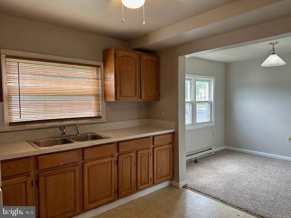 4331 N 6TH STREET, HARRISBURG, PA 17110