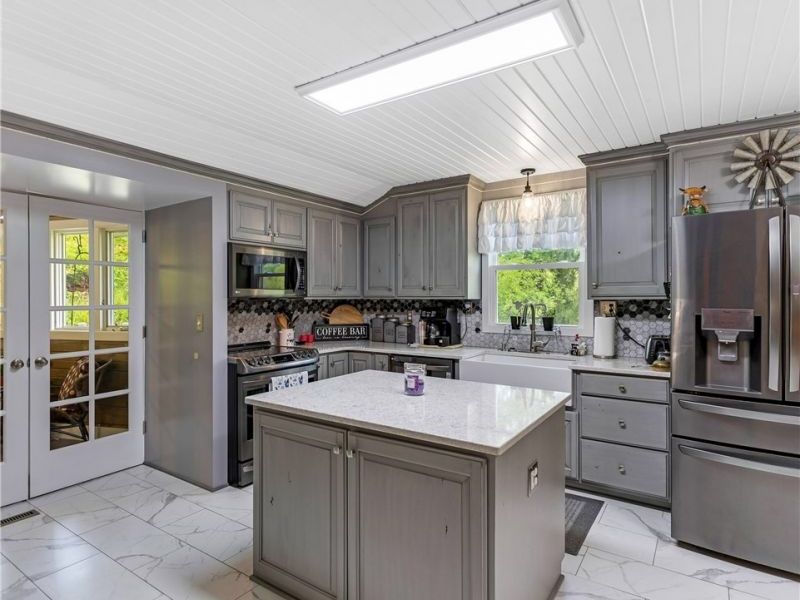 2250 Indian Camp Run Road, New Concord, OH 43762 Photo 8