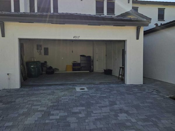 4917 Peacock Way, Unit 5838, Dania Beach, FL 33312
