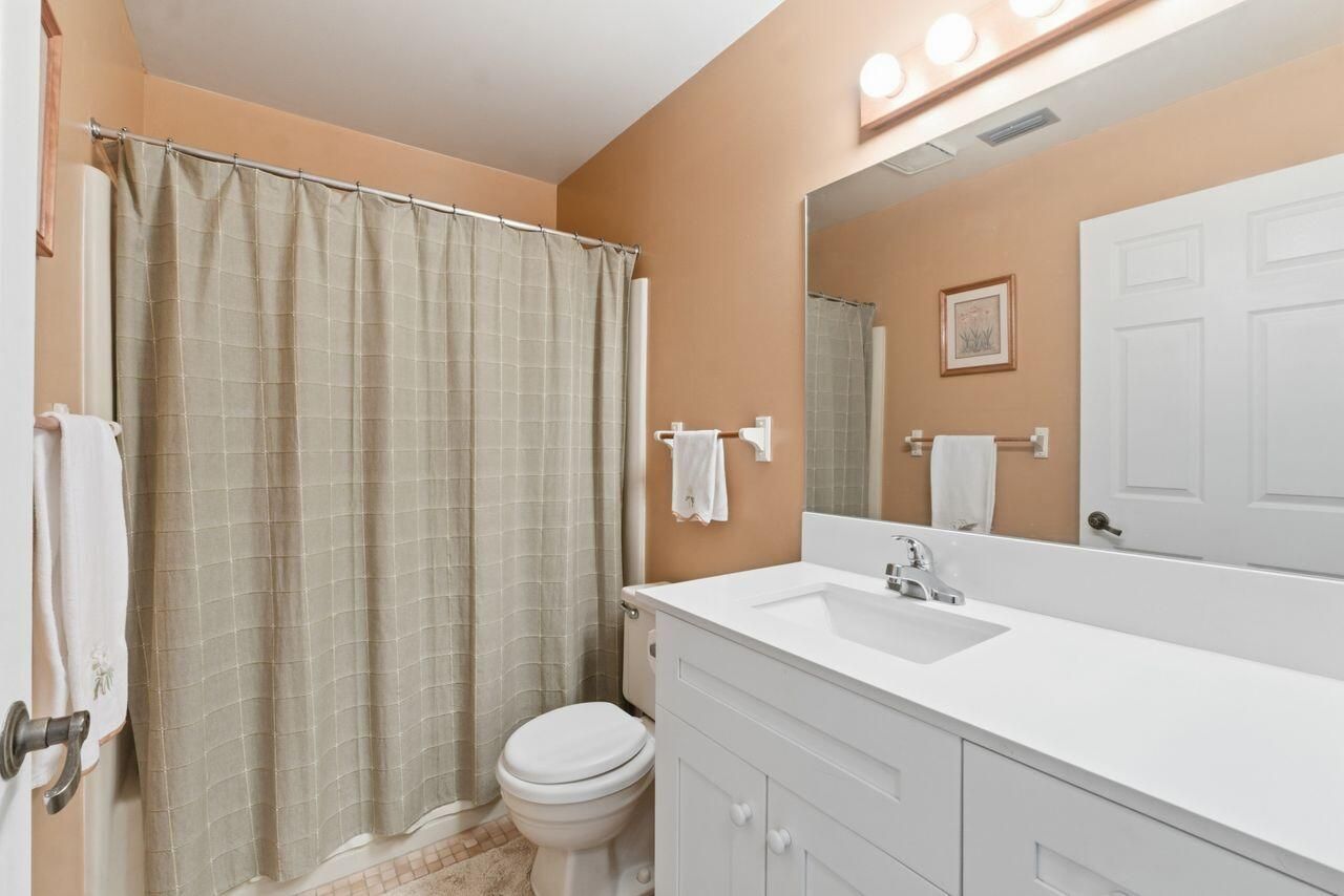 21 Vía De Casas Norte, Boynton Beach, FL 33426 Photo
