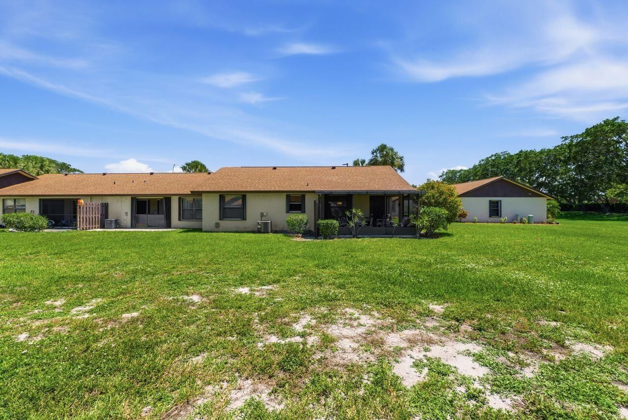 21 Vía De Casas Norte, Boynton Beach, FL 33426 Photo