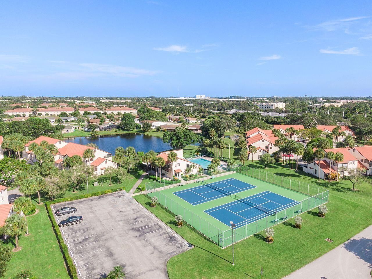21 Vía De Casas Norte, Boynton Beach, FL 33426 Photo