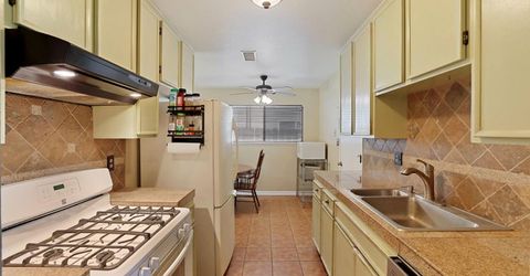 1699 W J St, Oakdale, CA 95361 Photo