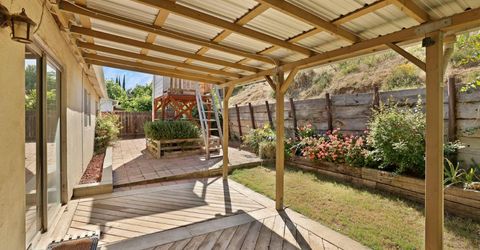 1699 W J St, Oakdale, CA 95361 Photo