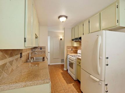 1699 W J St, Oakdale, CA 95361 Photo