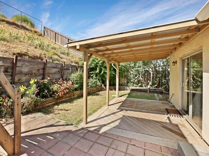 1699 W J St, Oakdale, CA 95361 Photo