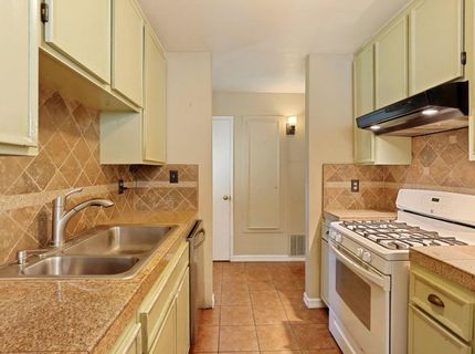 1699 W J St, Oakdale, CA 95361 Photo
