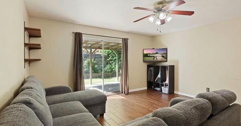 1699 W J St, Oakdale, CA 95361 Photo