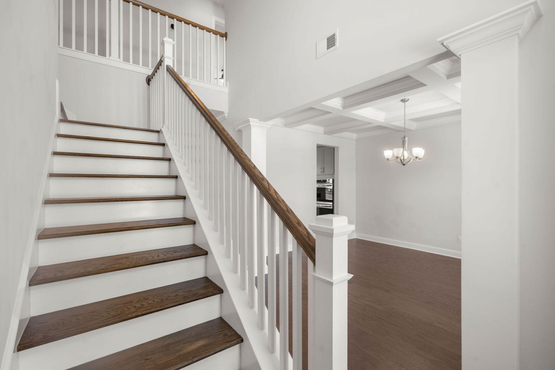 226 Seaworthy Street Photo 10