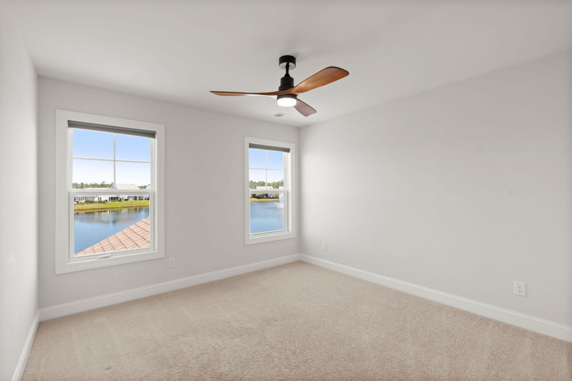 226 Seaworthy Street Photo 42