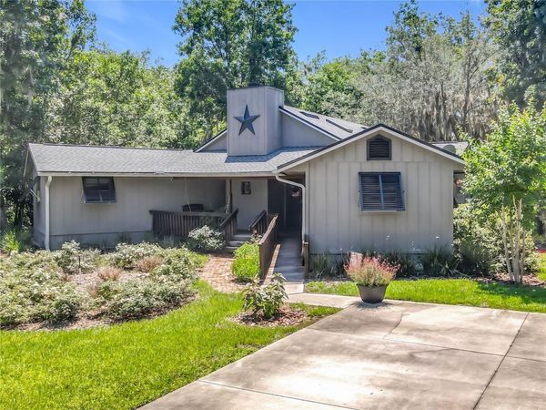 43809 SUNSET DR , PAISLEY, FL 32767