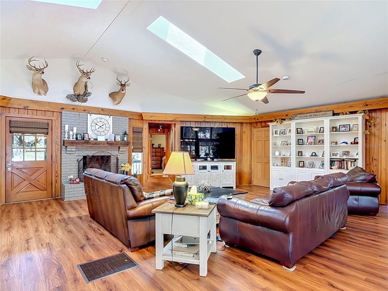 43809 Sunset Dr , Paisley, FL 32767 Photo